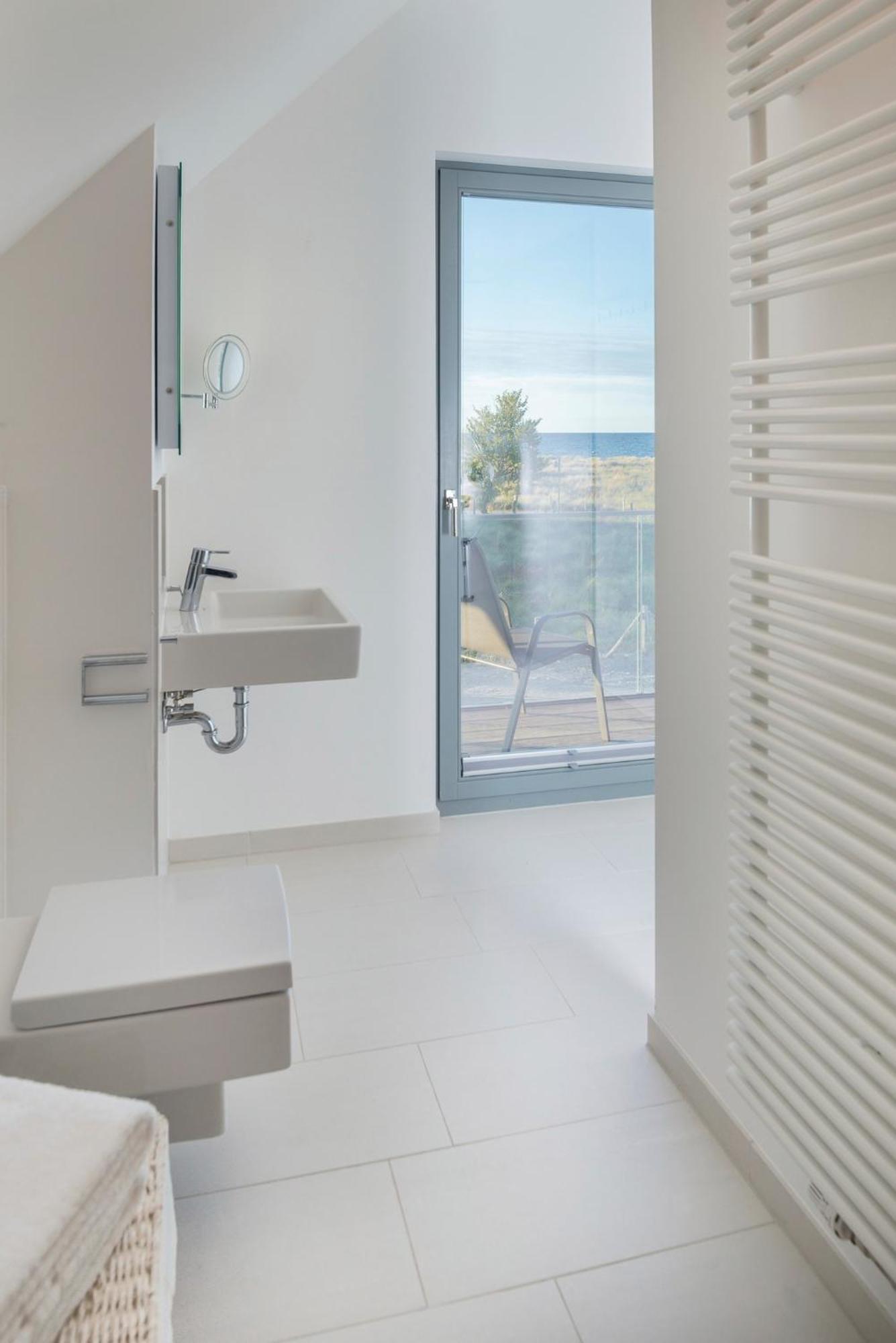 Ostsee - Reetdachhaus Nr 36 "Warder" Im Strand Resort Heiligenhafen Esterno foto