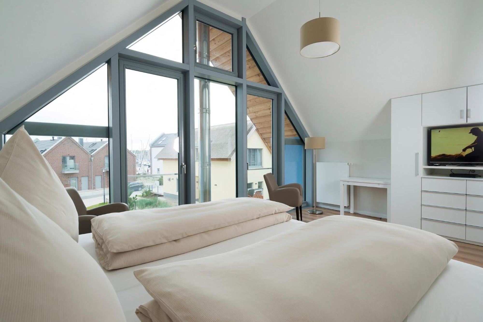 Ostsee - Reetdachhaus Nr 36 "Warder" Im Strand Resort Heiligenhafen Esterno foto